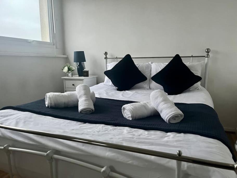 Apartment Beautiful 3-bedroom In B'ham *